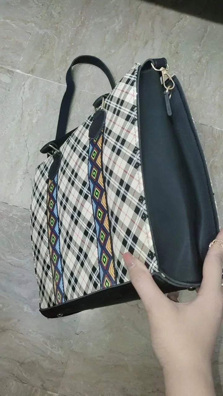 Beryl Check Tote – black/white Edition - bagwik